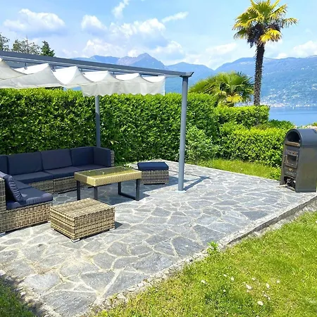By Maggiore With Balcony Nyaraló *