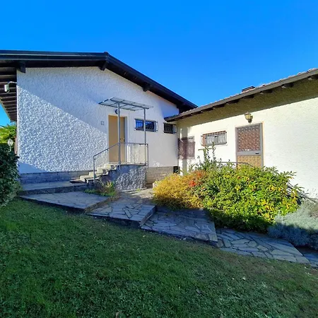 Ferienhaus By Maggiore With Balcony Germignaga