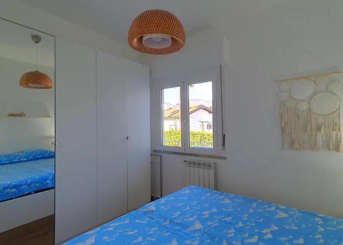 By Maggiore With Balcony Ferienhaus *