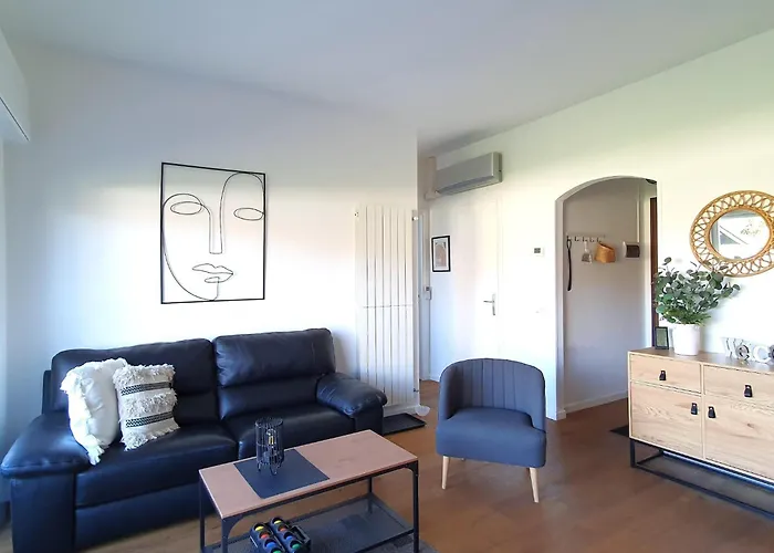 By Maggiore With Balcony Ferienhaus *