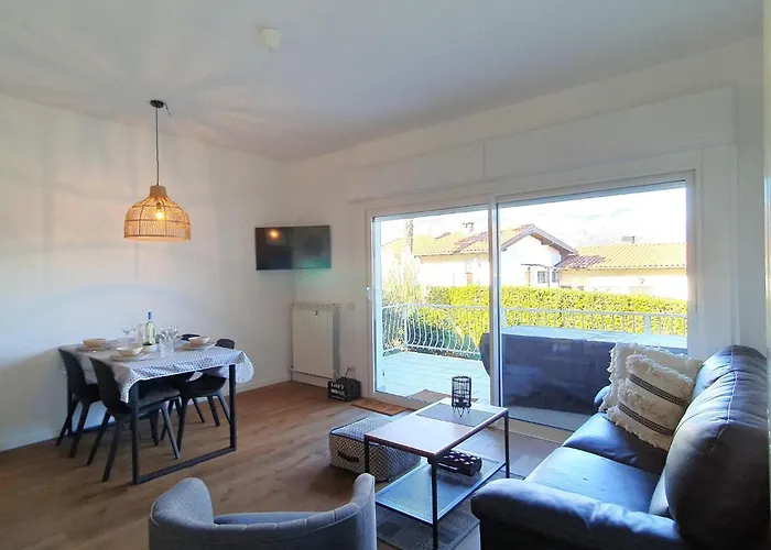 By Maggiore With Balcony