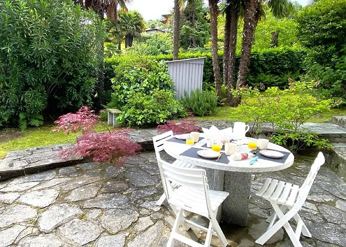 By Maggiore With Balcony Ferienhaus